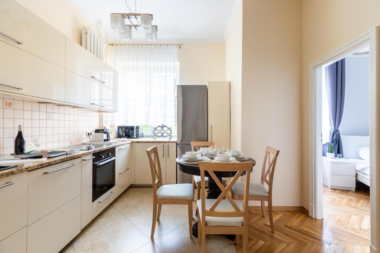 P&O Serviced Apartments Plac Konstytucji 바르샤바 외부 사진