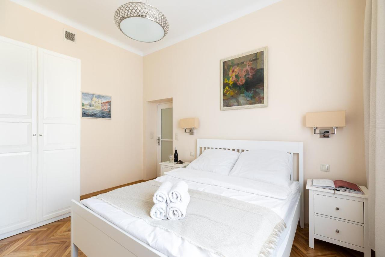 P&O Serviced Apartments Plac Konstytucji 바르샤바 외부 사진